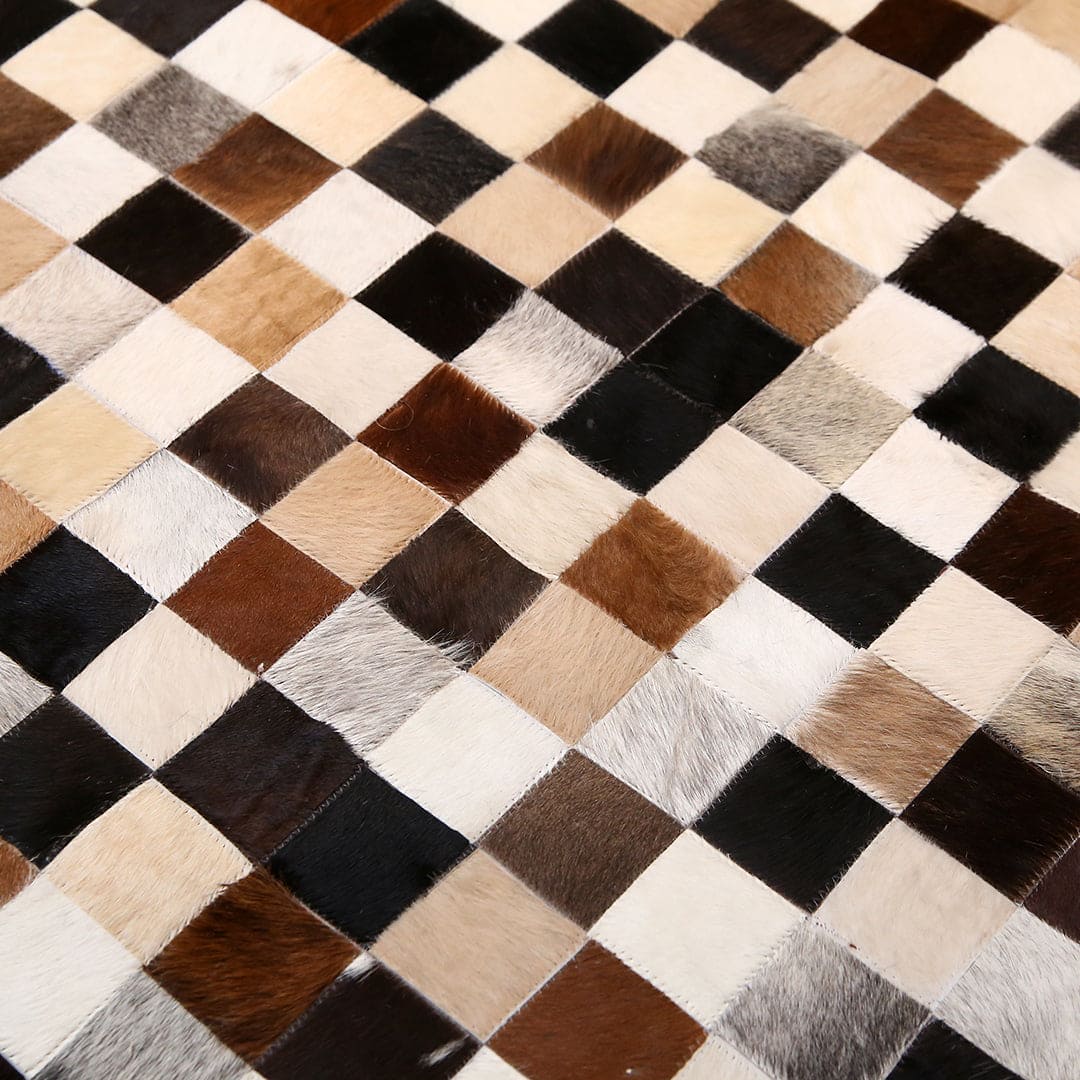 The Chess Round Carpet